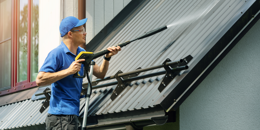 7-Most Effective Tools for High Rise Roof Cleaning