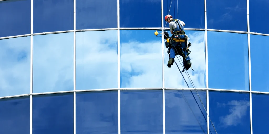 The Truth About Cleaning Windows in High-Rise Buildings