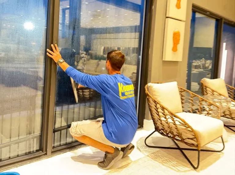 outside window cleaning service